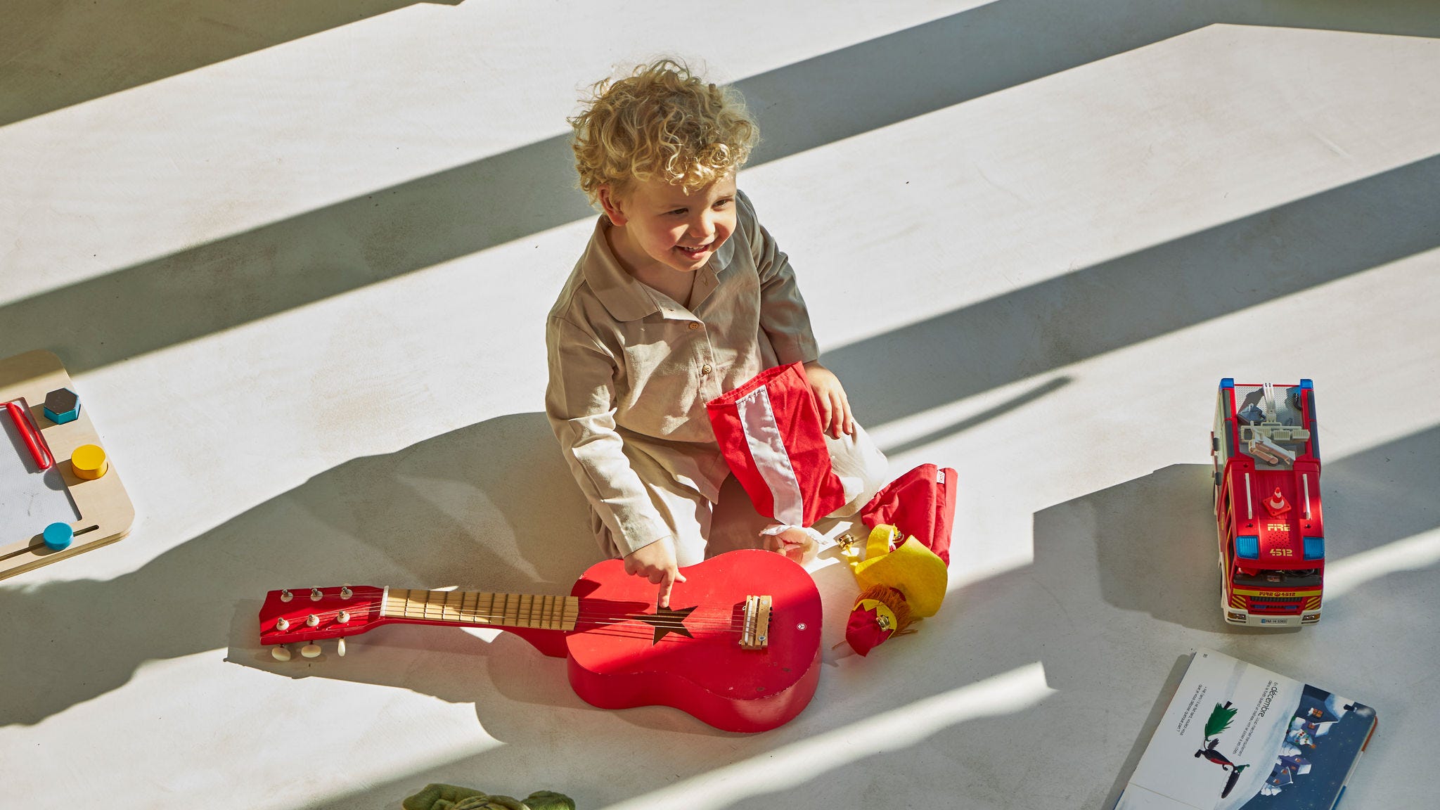 Výhľad na mesto so zeleným okolím